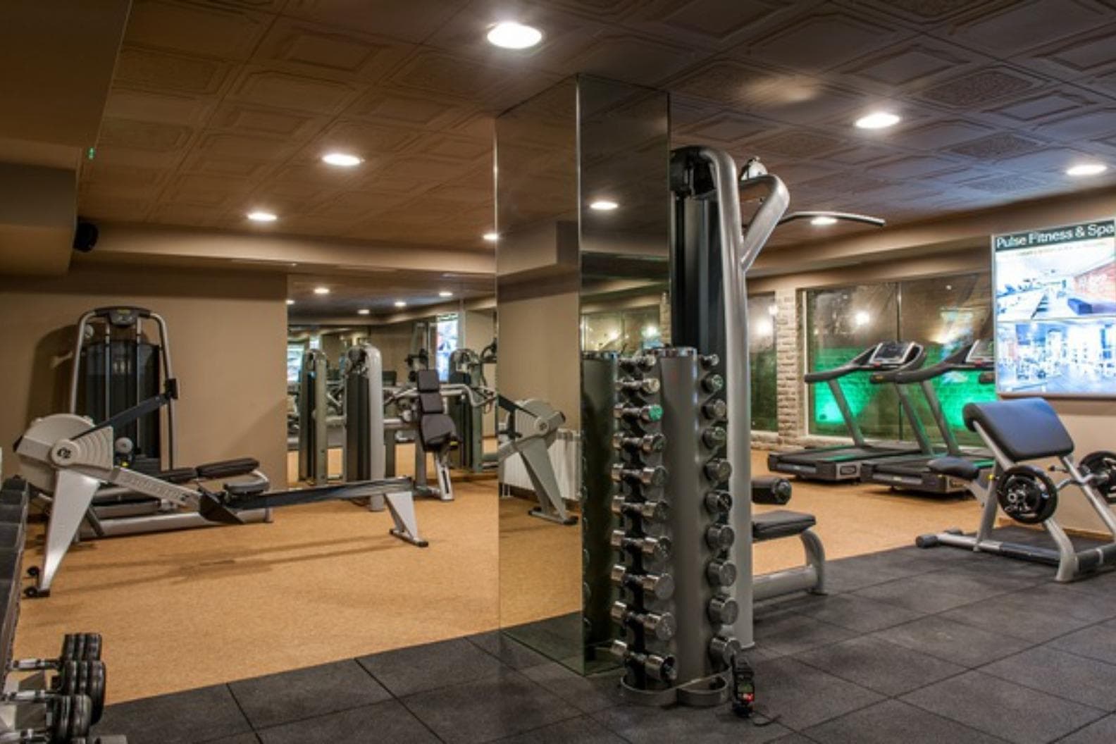 Pulse Fit (Royal Hotel Velingrad)