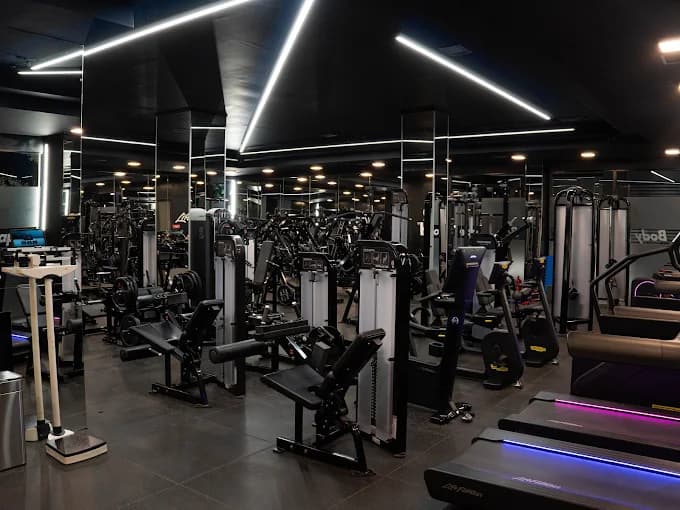 BODY SHAPE GYM