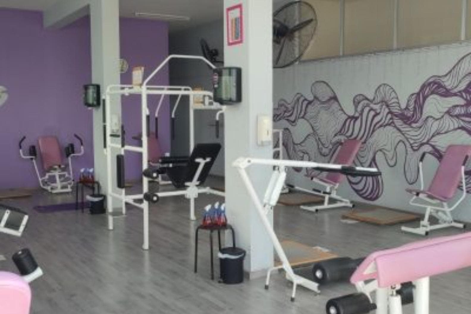 Curves Club (Agia Paraskevi)
