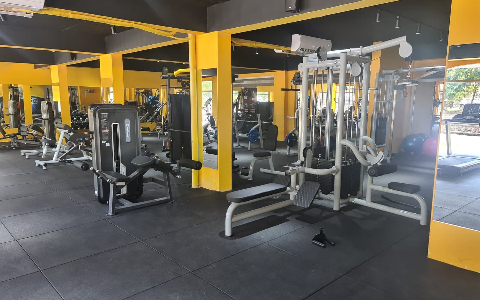 Kundu Fitness Center